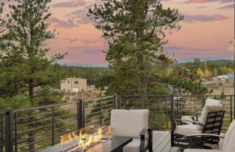 Modern Mountain House with Spa and Scenic Views - Foto 47