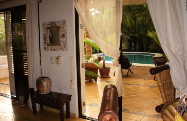 Charming Caribbean Style Villa Near Superb Beach - Photo 7