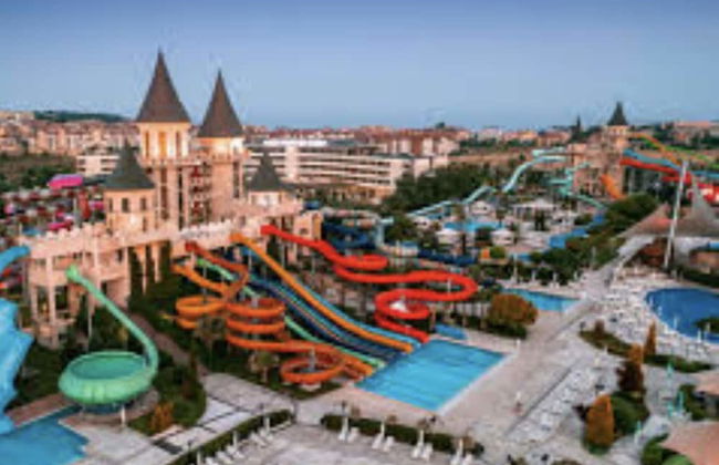 1-bed Modern Sea View Apartment in Aparthotel - Photo 17