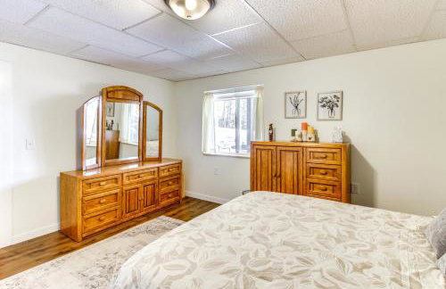 White Swan Lake Home Near Hiking and Snowmobiling! - Foto 30