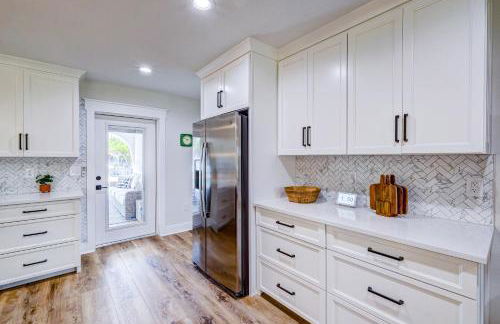 NEW! Cortez Cabana! Canal front home with heated pool & boat dock! - Foto 12