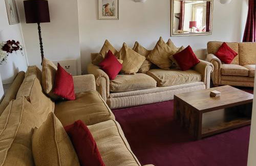 The Farmhouse - Photo 6