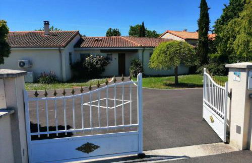 Maison 8 personnes à 10 mn Futuroscope - Foto 1