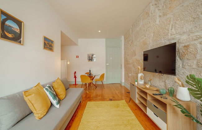 Downtown Suite C by Vacationy - Photo 10