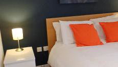 Executive Riverside Stay With Workspace & Fast WiFi - Foto 2