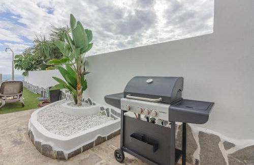 Villa Isabella, Luxury Villa with Heated Pool Ocean View in Adeje, Tenerife - Foto 60