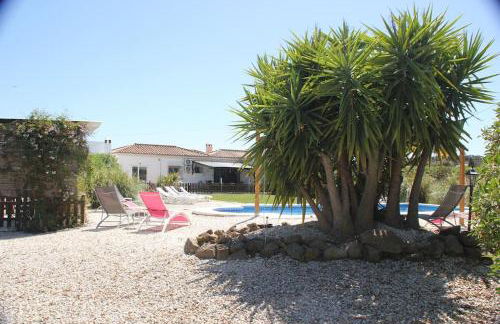 Stunning Villa Felipe, with private pool & hot tub - Foto 10