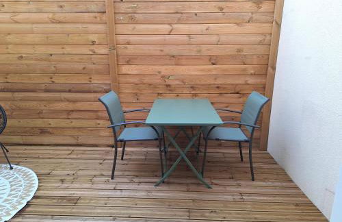 Jeny 2 - RDC - terrasse - Wifi - 10mn hypercentre - Foto 12