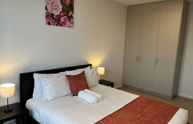 Tasha's Apartments on Morphett - Photo 24