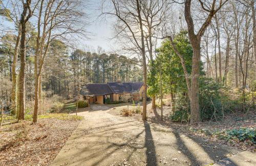 Lakefront Raleigh Home with Deck 12 Mi to Downtown! - Foto 33