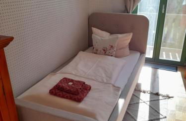 Burghof Ferienwohnungen Görlitz Apartmenthaus - Foto 56