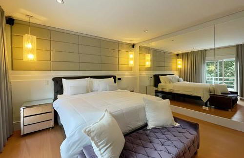 Mansão Cinematográfica em Condomínio- Granja Viana - Foto 6