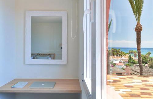 Sea Suite Beachfront - Photo 23