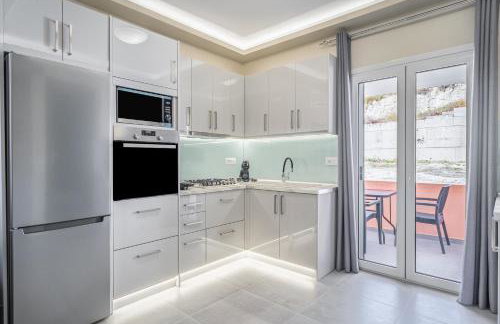 Sidari Luxury Stay - Photo 12