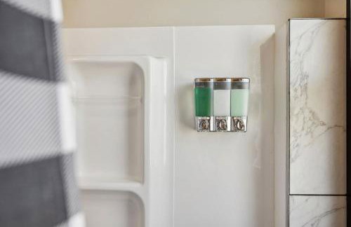 Fairfax Urban Oasis - New Reno - 5 mins to Clinic - Foto 24