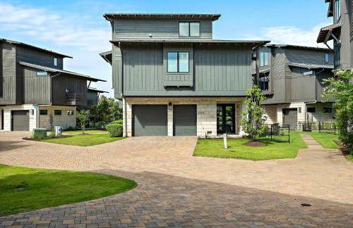 Luxe 3-Story Retreat - Chefs Kitchen and Firepit - Foto 5