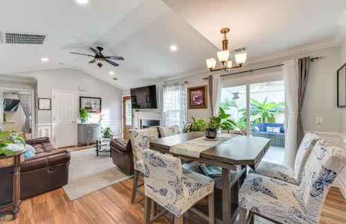 Bluffton Getaway with Fenced Yard 7 Mi to Beach! - Foto 6