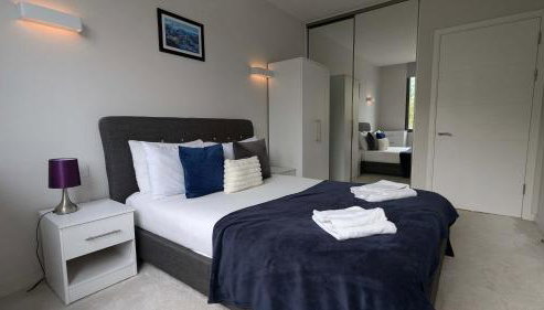 Modern 1 Bed Apt Bracknell- with parking - Foto 2