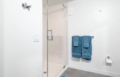 Central 2BR Condo in Downtown Boston & T-Station - Foto 29