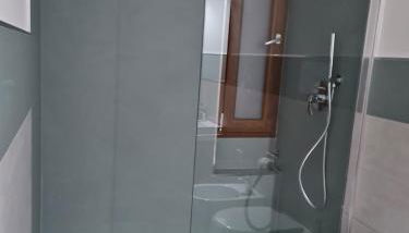 Home Salerno Gateway AmalfiCoast - Photo 5, Shower