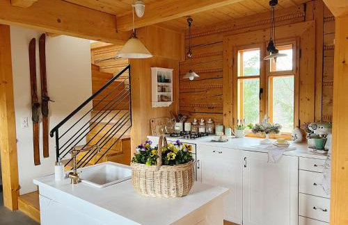 Góralskie domy w Łostówce - Foto 17