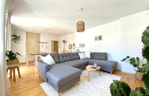 Best Butler Boho Boutique City Apartment Netflix - Foto 1