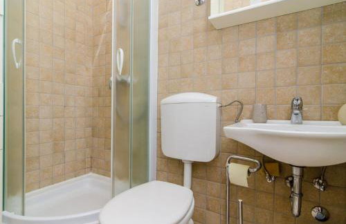 Stone House ''DiMaTo'' - Four Bedroom Holiday Home with Terrace - Photo 44