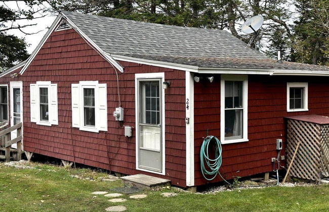 Close Call - Photo 28