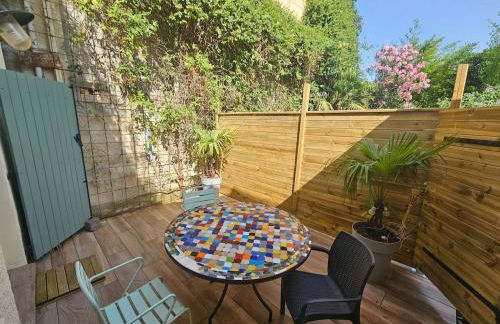 Appartement T2 charmant, calme, terrasse & parking - Photo 14