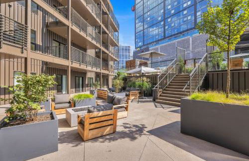 The Twelve Thirty Lounge in Downtown Nashville - Foto 39