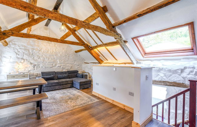 Host Stay The Lodge - Photo 6