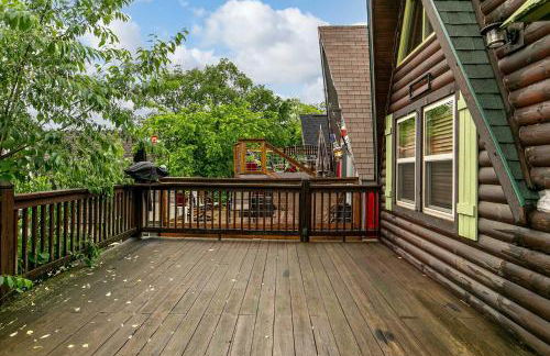 8 Mi to Dogwood Canyon Cozy Cabin with Deck - Foto 18