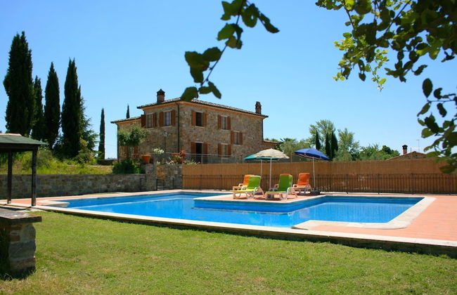 Stunning private villa for 8 guests with private pool, WIFI, TV, terrace, pets allowed and parking - Foto 22
