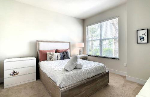 Trendy Thematic 3BR Townhouse with Private Pool - Foto 6