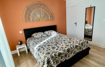 Maison climatisée avec grand jardin, piscine privée et Jacuzzi - Foto 15