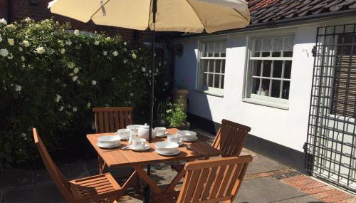 2 Bed in Eye oc-4lamb - Photo 4, Other