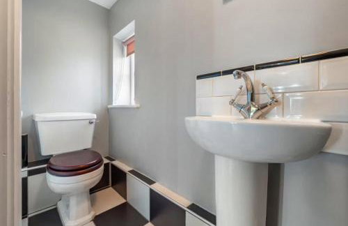 Large House On Farm With Own Heated Pool, As Seen On BBC TV - Photo 26