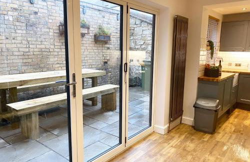 Farndale House-Hot tub - Photo 13