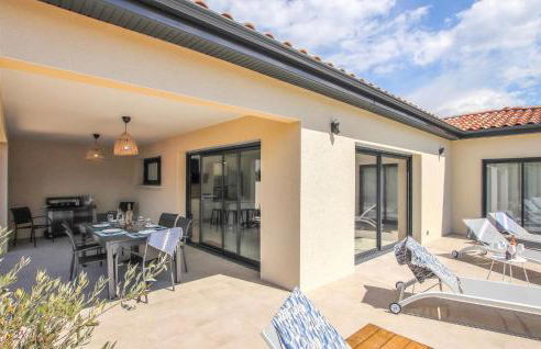 Nice Home In La Bégude De Mazenc - Foto 10