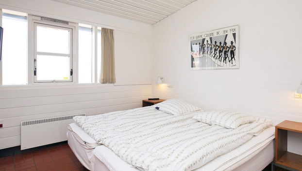 6 Person Holiday Home on a Holiday Park in Saeby - Foto 3, Habitación