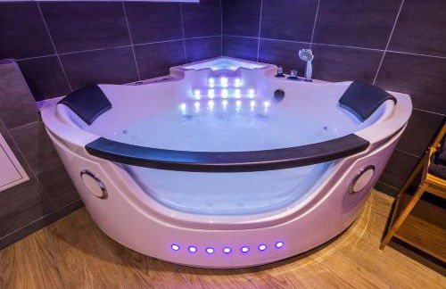 Escapade en Bord de mer avec Sauna et Spa Privés - Foto 3