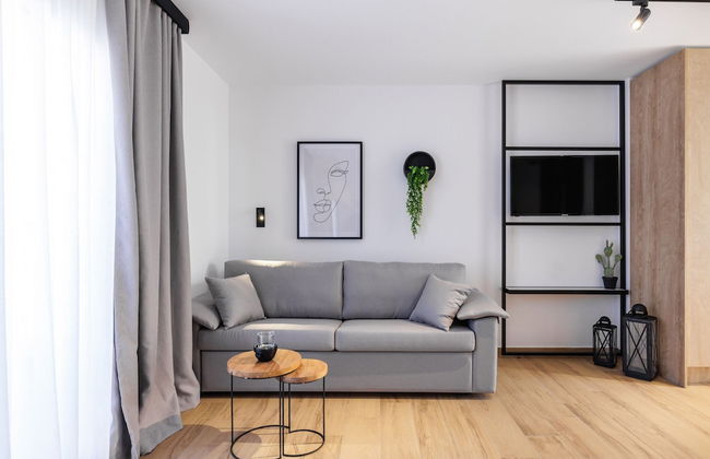 Kentro Luxury Suites - Photo 34