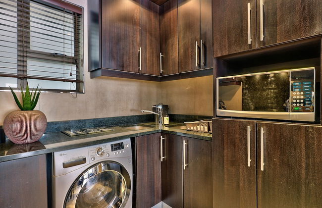 Bay Point Apartment on Beach Road - Photo 7