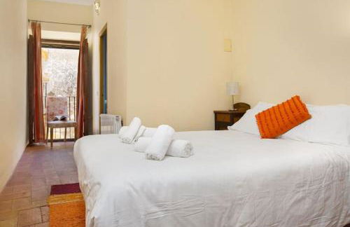 Casa Torre Cruilles Big, Stylish, Modernized 'Castle' Prime Costa Brava with AC - Foto 8