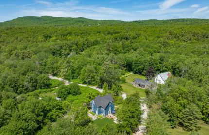 The Blueberry House - Spacious, Family & Pet-Friendly Retreat near Sebago Lake - Foto 54