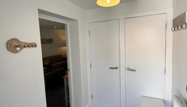 Amo Mews House - Central, Private Patio & Free Parking - Foto 4