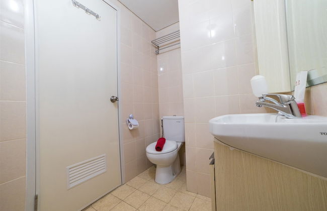 Contemporary Near Cihampelas at Parahyangan Residence Apartment - Photo 29