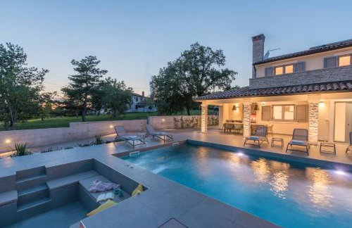 Villa Aurelia near Labin for 9 persons with heated 60 m2 pool, wellness & kids playground - Foto 55