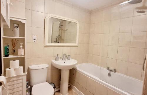 Spacious two bedroom apartment with one parking space - Foto 8