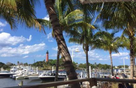 Nini's Cottage - Family-Friendly Pool Days and Cabana Nights Await - Foto 30